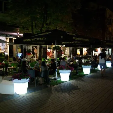 Yha Levitt Smart * Софія