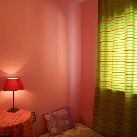 Hostel Yha Levitt Smart